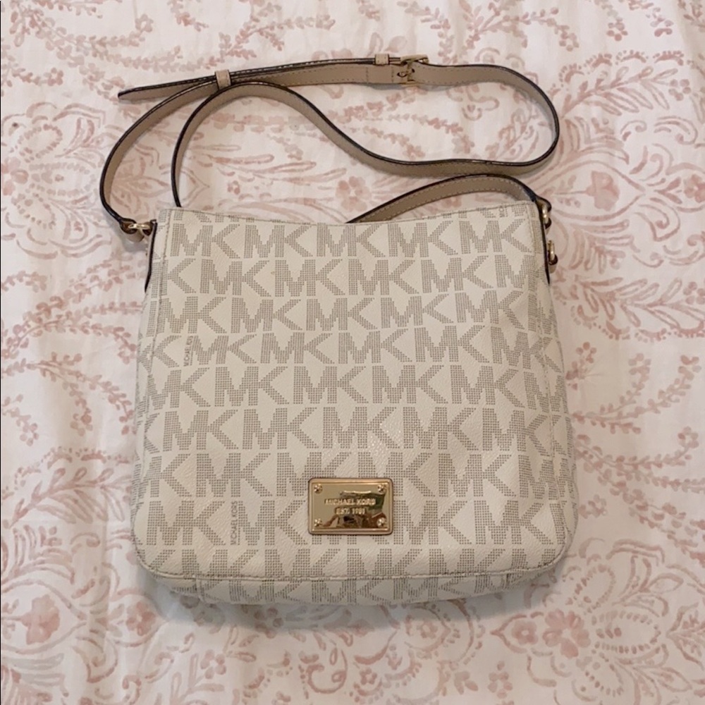 Michael Khors Crossbody 🥰♥️💋❤️